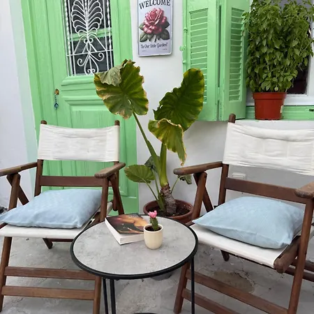 Bloom Yard アパート Triovasálos